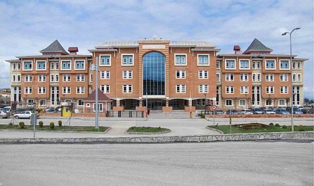 Ailesine kızıp ormanı yakan sanığa 8 yıl hapis cezası