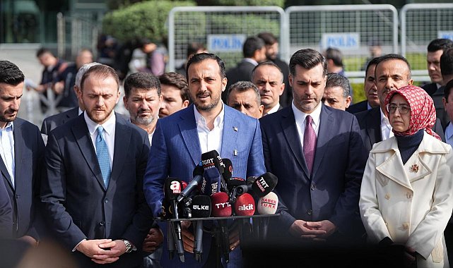 AK Parti İstanbul İl Başkanı Özdemir: "Dündar Ziya Gültekin başkanımızın bir ayda oluşturduğu güzel atmosferi inşallah sürdürmeye devam edeceğiz"