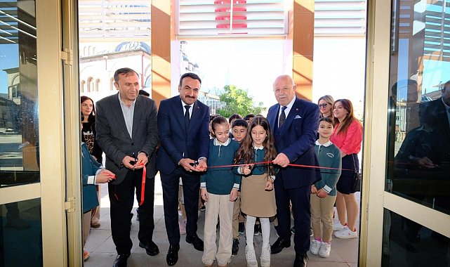Akdağmadeni Kitap Günleri 10 bin kitapla kapılarını açtı