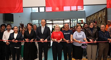 Akdeniz Üniversitesinde Cumhuriyet Coşkusu