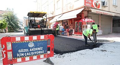 Akdeniz'de Üç Ocak Mahallesinin sokakları yenileniyor
