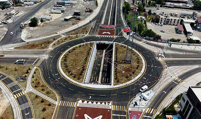 Akdeniz'de ulaşım altyapısı 7 yılda güçlendi