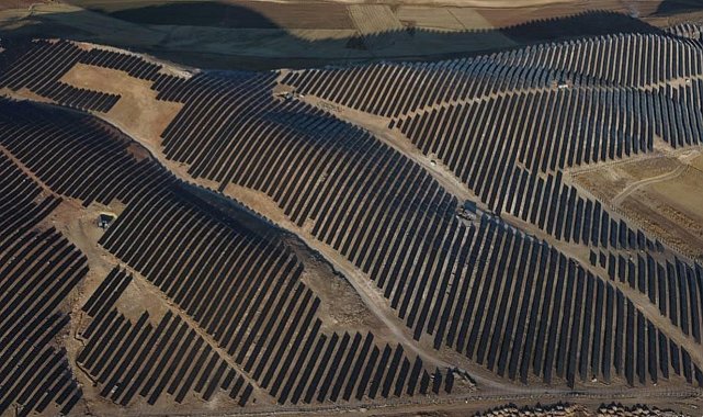 Aksa Enerji, Kırşehir Alıç Depolamalı GES'te ticari üretim başladı