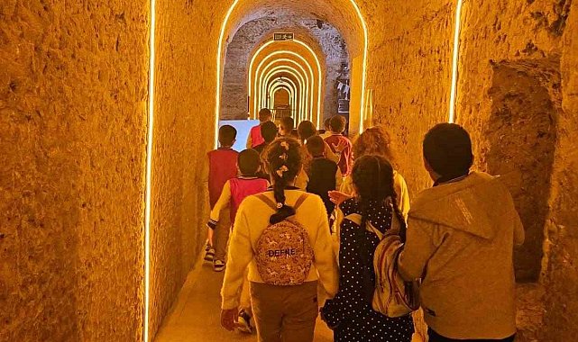 Akyaka'nın öğrencileri Kars'ın tarihi mirasını yerinde keşfetti