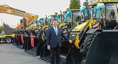 Akyazı Belediyesinden 150 milyon liralık araç yatırımı