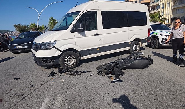 Alanya'da motosiklet ile minibüs çarpıştı: Üniversite öğrencisi genç kız hayatını kaybetti
