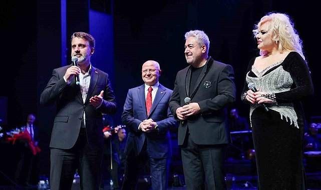 Alaturka'nın Yıldızları' Bursa'da sahne aldı