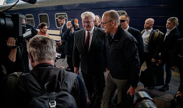 Almanya Başbakanı Merz'den Kiev'e sürpriz ziyaret