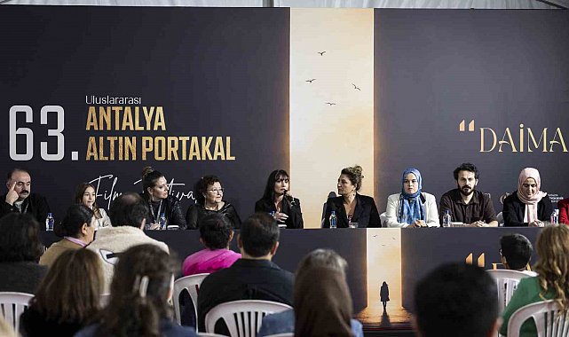 Altın Portakal'da iki film daha seyirciyle buluştu