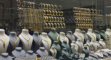 Altındaki sert düşüş vatandaşı küstürdü: Yatırımcı beklemede
