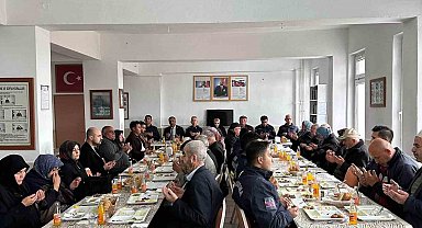 Altıntaş'ta şehit aileleri onuruna yemek programı düzenlendi