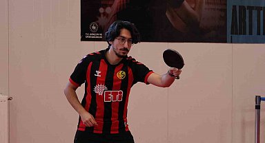 Anadolu Üniversitesi'nde "Bağımsızlık Yılı" masa tenisi turnuvası düzenlendi