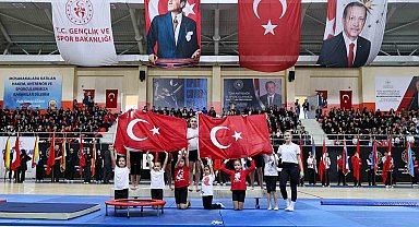 Anaokulu öğrencilerin gösterisi mest etti