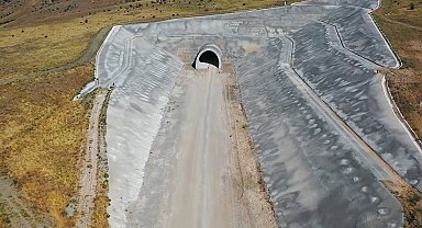 Ankara-Kayseri arası 1 saat 45 dakikaya düşecek