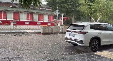 Ardahan'da sağanak ve dolu hayatı olumsuz etkiledi