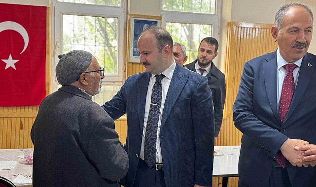 Arpaçay Kaymakamı Güvenç, Atçılar Köyü'nde vatandaşların taleplerini dinledi