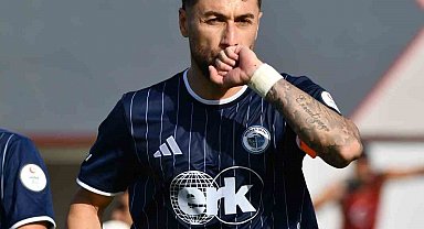 Artun Akçakın hat-trick yaptı