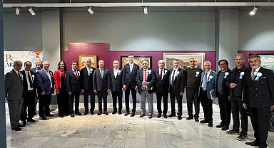Asker ressamlar sergisinde iki kuşak buluştu