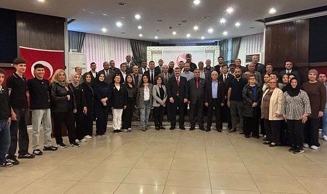 Astsubaylar Günü'nde Büyük Birlik Partisi rozetini taktılar