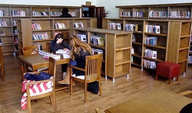 Aydın İl Halk Kütüphanesi tadilat nedeniyle geçici olarak kapatıldı