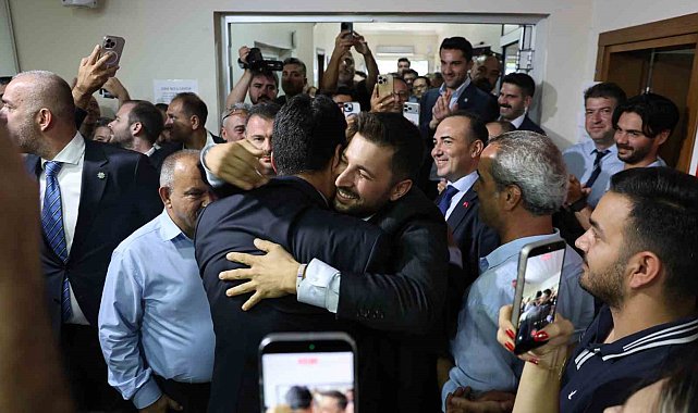 Aydın Sanayi Odası'nda Maraş ve ekibi güven tazeledi