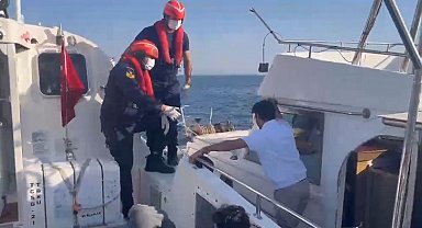 Aydın'da 17 düzensiz göçmen kurtarıldı, 1 göçmen kaçakçısı şüphelisi yakalandı