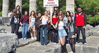 Aydın'da üniversite öğrencileri tarih ve doğayla buluştu