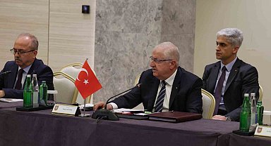 Azerbaycan, Gürcistan ve Türkiye savunma bakanları Şuşa'da bir araya geldi