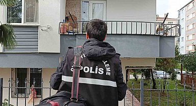 Bafra'da tüfekle oynarken ateş aldı, apartman sakinleri panik yaşadı