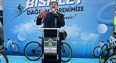 Bahçelievler'de 100 çocuğa bisiklet dağıtım töreni