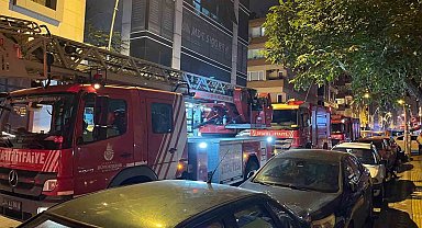Bahçelievler'de 6 katlı apart otelde yangın