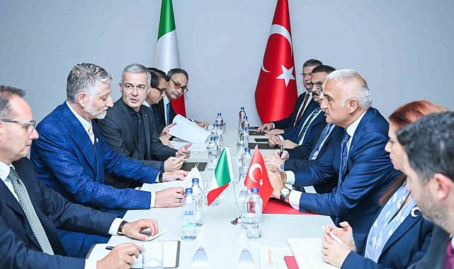 Bakan Ersoy, İtalyan mevkidaşı Giuli ile bir araya geldi