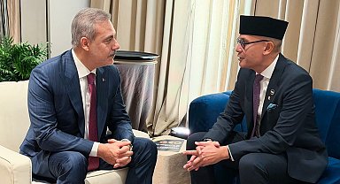 Bakan Fidan, Endonezya Dışişleri Bakanı Nasir ile bir araya geldi