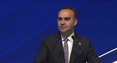Bakan Kacır: "Türkiye coğrafi konumuyla, istikrarlı büyüyen ekonomisiyle, lojistik avantajlarıyla, nitelikli insan kaynağıyla eşsiz bir merkezdir"