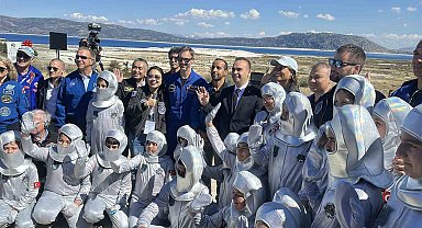 Bakan Kacır: "Uzay aracımızı 2027'nin ilk aylarında uzaya uğurlamayı öngörüyoruz"