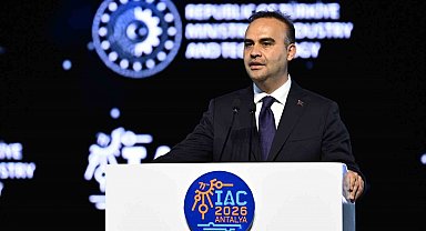 Bakan Kacır'dan Antalya'da uzay diplomasisi