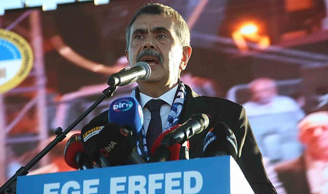 Bakan Tekin: "Barış içinde yaşayacağımız bir Türkiye inşa edeceğiz"