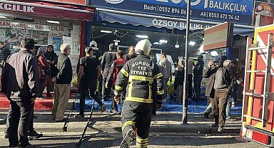 Balıkçının bacasında yangın çıktı, tezgahta satışlar durmadı