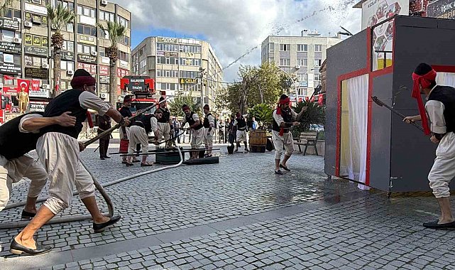Balıkesir İtfaiyesi, itfaiye teşkilanın kuruluşunun 306. yılını Edremit'te kutladı
