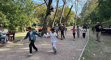 Balıkesir'de din görevlileri aileleriyle kardeşlik sofrasında buluştu