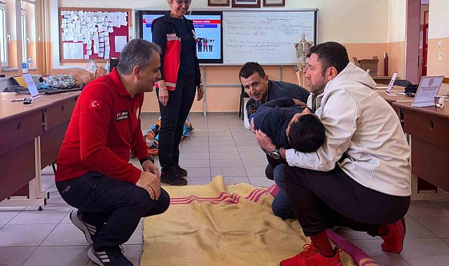 Balıkesir'de öğretmelere hayat kurtaran uygulamalı eğitim
