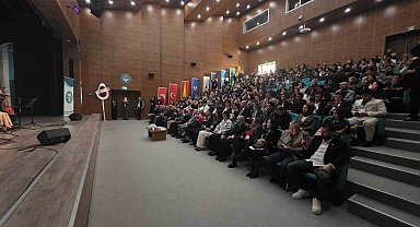 Bandırma'nın tarihî mezar taşları uluslararası kongrede ele alındı
