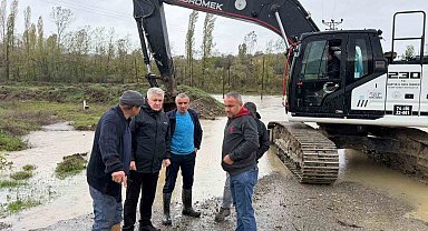 Bartın'da 15 saatte 14 sel, 12 çatı uçması ihbarı yapıldı