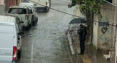 Bartın'da beklenen yağış başladı
