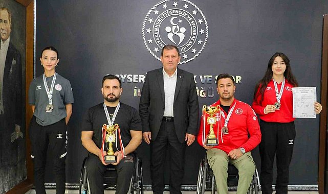 Başarılı sporculardan Kabakcı'ya ziyaret