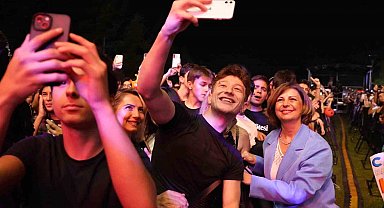 Başkan Ayşe Ünlüce Türkiye'nin ilk 5'inde