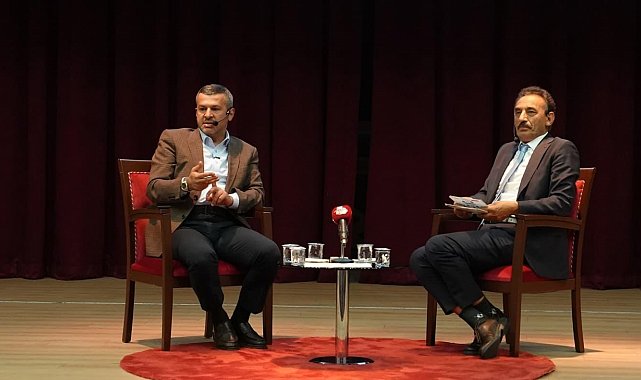 Başkan Çetinkaya'dan öğrencilerin kariyer yolculuğuna destek