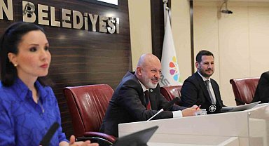 Başkan Çolakbayrakdar: "Küçük dostlarımız için Türkiye'de ilkleri yaptık"