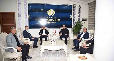 Başkan Er: "Herkesin mutlu olacağı bir Malatya inşa ediyoruz "