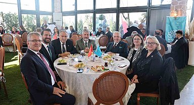 Başkan Şadi Özdemir'den muhtarlara 'birlikte mücadele' çağrısı